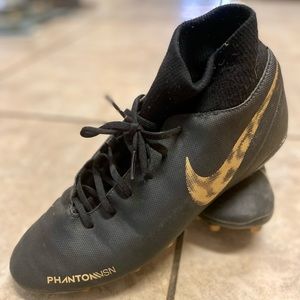 Nike Phantom SN Men’s Soccer Cleats Size 9.5